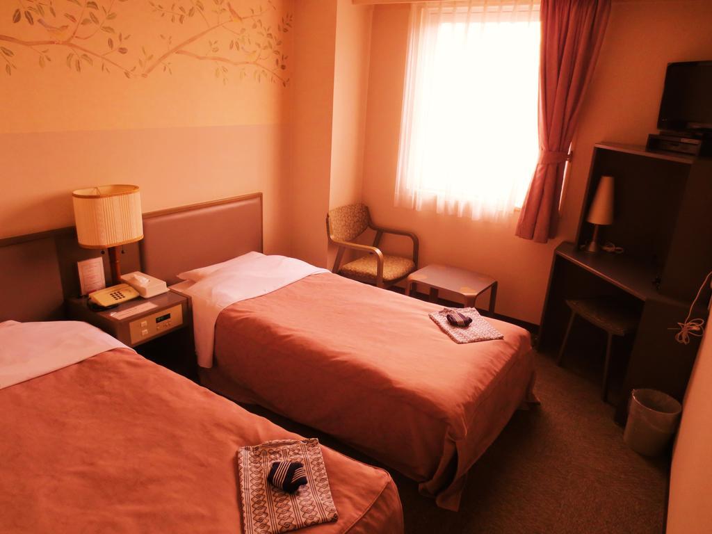 האקודאטה Hotel Heart Inn מראה חיצוני תמונה