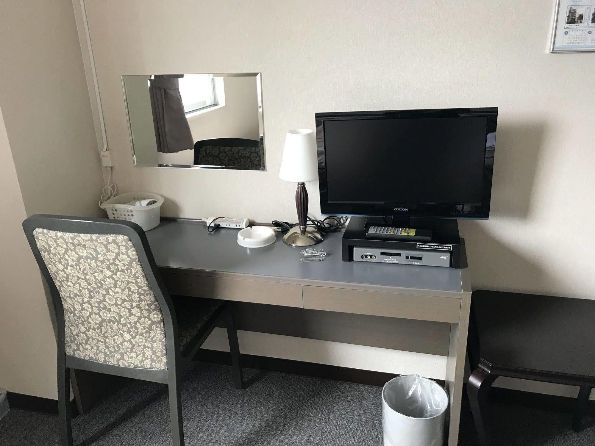 האקודאטה Hotel Heart Inn מראה חיצוני תמונה